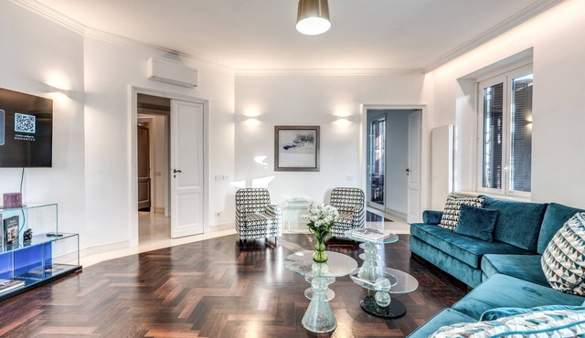 Barberini Luxury Apartment