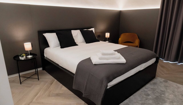 BARNEYS DESIGN APARTMENT