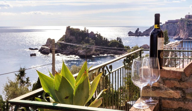 Beachfront Penthouse in Taormina with Amazing Sea View