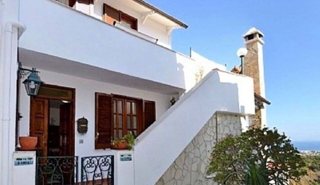 Beautiful apartment for 5 people with WIFI, A/C, TV and terrace