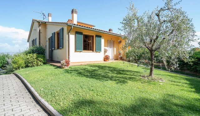 Beautiful home in Lajatico -PI-