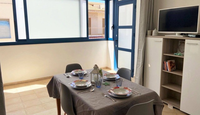 Beautiful apartment for 4 people with WIFI, A/C, TV and pets allowed