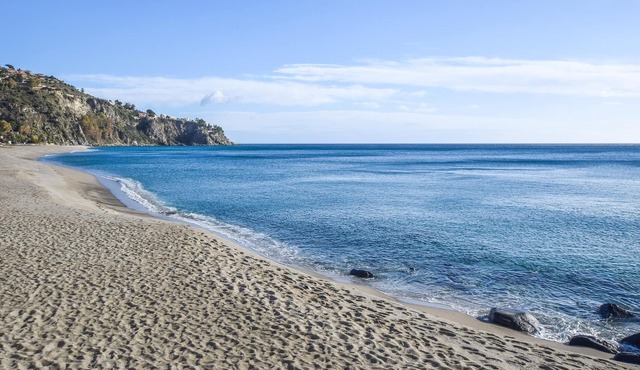 Beautiful vacation apartment on the coast of Calabria.
