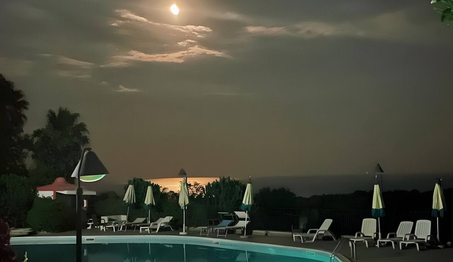 Bed and Breakfast 'Sole' with Sea View, Shared Pool and Wi-Fi