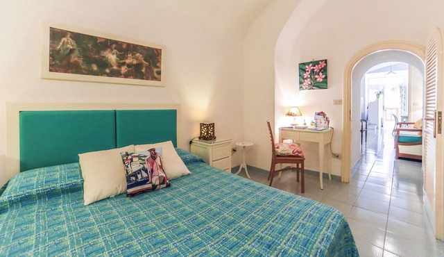 Bijoux house in Atrani: wifi, air-conditioning, easy access.