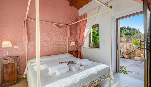 Borgo Hedone - Fragola & Limone, Scicli, Italy