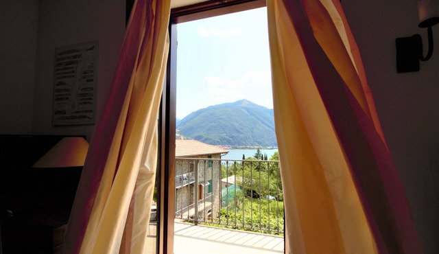 Borgo VII Apartment - Lake Como in cremia