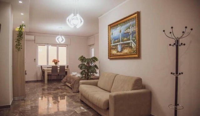 Campania Apartment Pompei Luxury - 150m from the station - 5km from Pompei