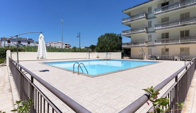 Cariddi - Appartamento con Piscina