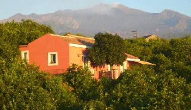 Casa della Camelia-the quintessential country getaway close to all attractions