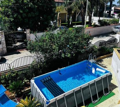 Casa in Villa con Piscina