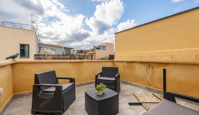 Casa Lucid'amare Relaxation with Private Terrace, Wi-Fi & Air Conditioning