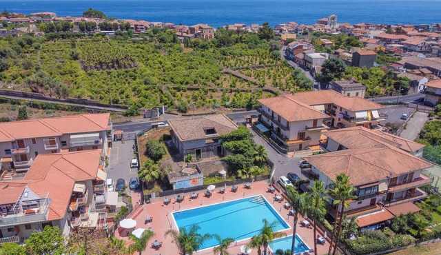 Casa Santa Tecla Pettinato
