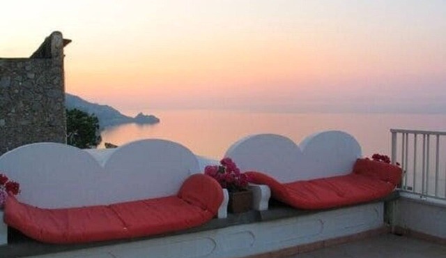 Casa San Tommaso studio flat with breathtaking sea view terrace.