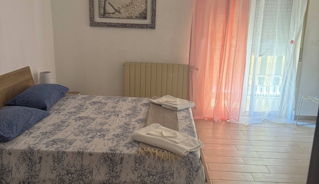Casa Sole Sofiè Strategic location, 5.5km from the sea few km from Etna
