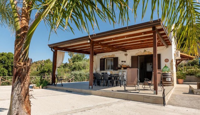 Casa Villa Aury