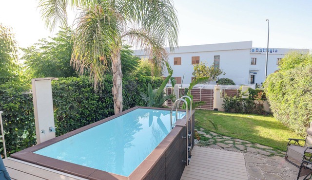 CasaSol: magnificent property a stone's throw from the sea for healthy "sol-searching"