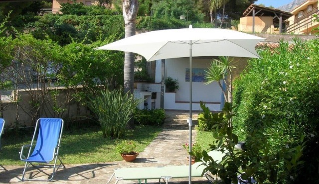 Chalet in Cala Mazzo in Sciacca, Zingaro reserve and village of Scopello.