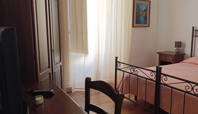 Charming house with 1 bedroom and WiFi, AC in delightful Acireale