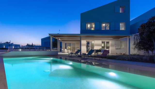 Charming modern sea view villa with swimming pool.