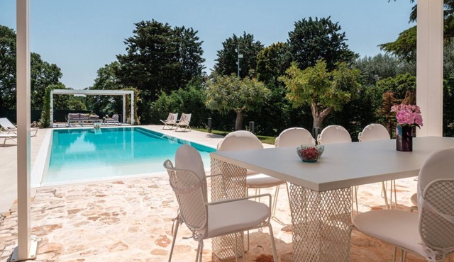 Charming villa in Puglia with garden, barbecue, wood oven and private pool