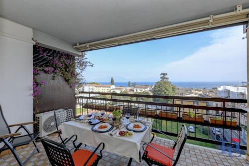CIAO LAGO Family Apartment DesenzanoLoft Official Partner Homes & Villas by Marriott Bonvoy