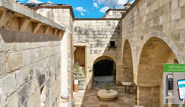 Corte Dei Granai Meeting&SPA Raro Rooms