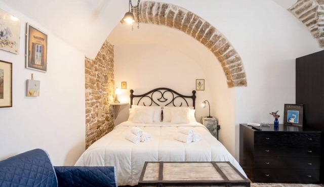 Corte Fiorita – Intimate Suite in the historic center