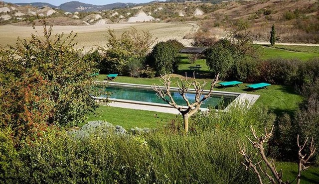 Countryside villa with swimming pool in Tuscany