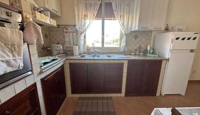 Cozy apartment with parking included