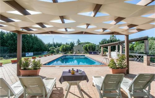 Cozy Home In Grammichele With Swimming Pool