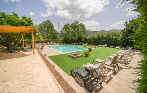 Cozy Home In San Giuseppe Jato With Swimming Pool