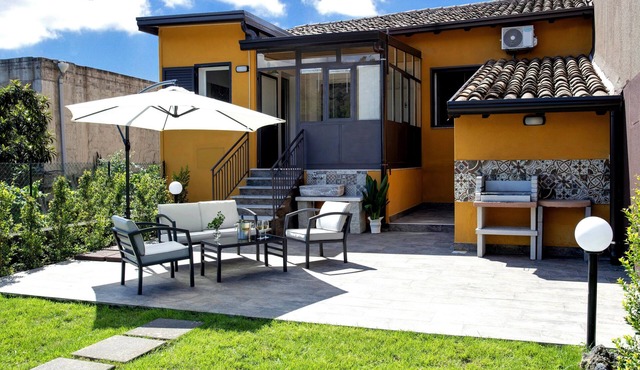 Cozy house with garden near the Etna volcano