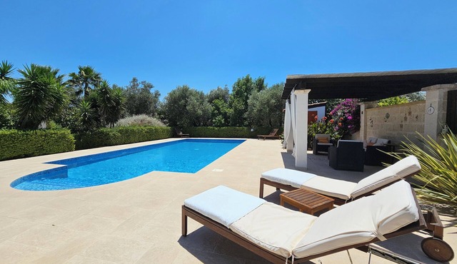 Delightful villa with pool in landscaped gardens. 15% off remaining dates.