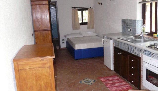 Delizioso Monovano con Giardino Privato