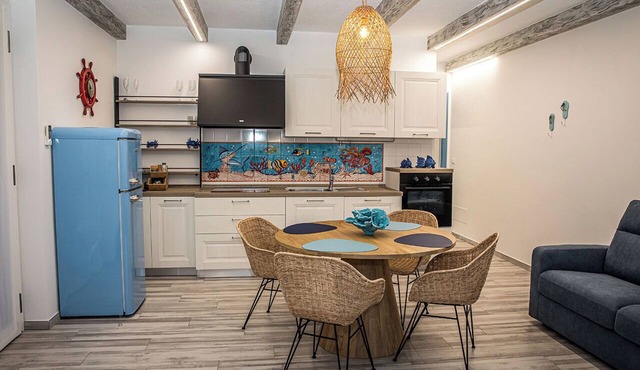 Deluxe Libeccio Apartment