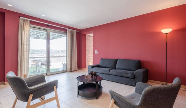 Etna View Superior Flat with Terrace and Jacuzzi