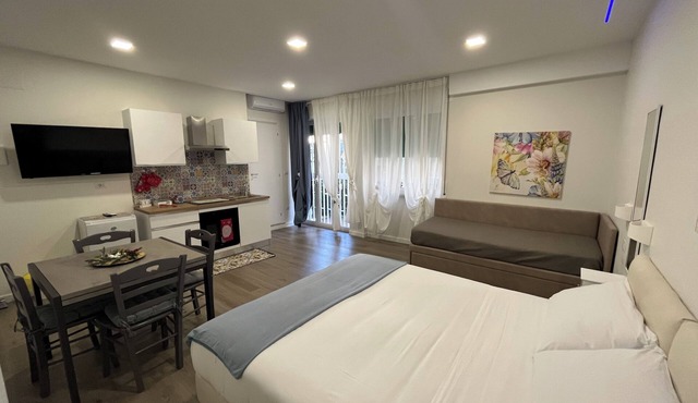 F.ROOMS NAPOLI VIA SEMENTINI