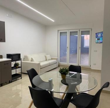 Family Room Home Serpico
