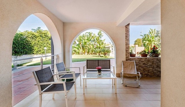 Family Vacation in a Villa with Bikes and a Terrace