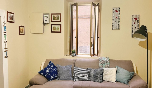 Fra and Pit's House: Spacious and Cozy, Just a Stone's Throw from the Sea