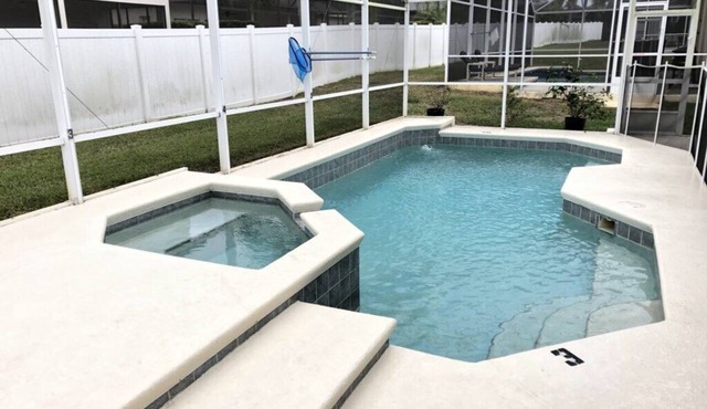 Gated Community Champions Gate Area: 4 Bedroom Home/Pool/Spa/Lanai/Game Room in Davenport