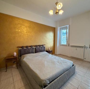 Golden Sea Apartment