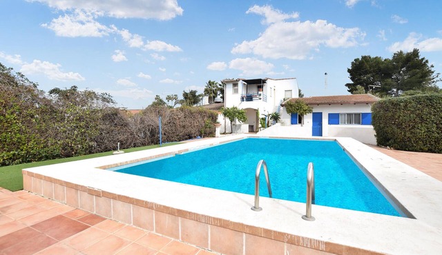 Gorgeous home in Vittoria with WiFi