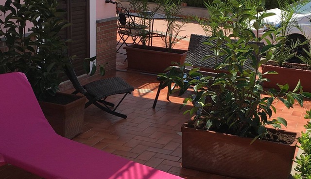 ground floor villa with garden free wi-fi free parking.