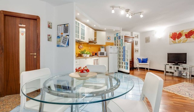 GuestHost - Casa Querida Central and Elegant Flat