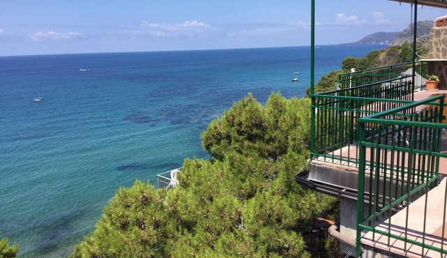 House on the sea Acciaroli