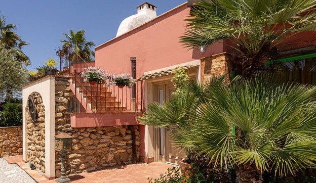 Hill of the Rustics - House Zàghara