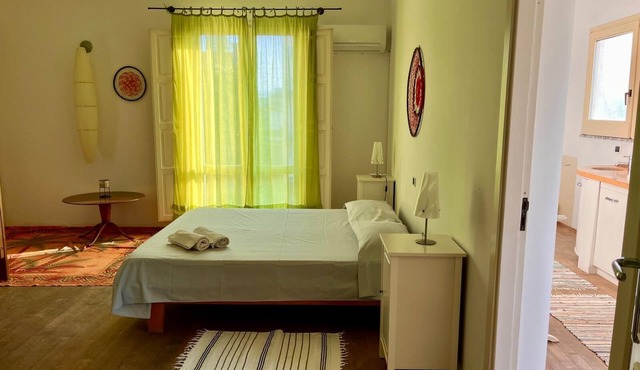 Historic home in the heart of Bovalino, close to the sea and points of interest.