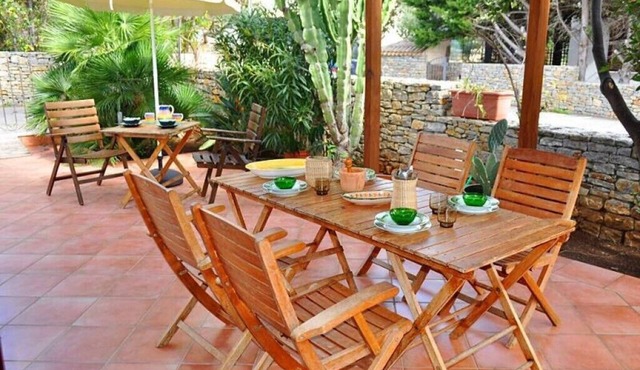 Holidaisy - Villa with garden